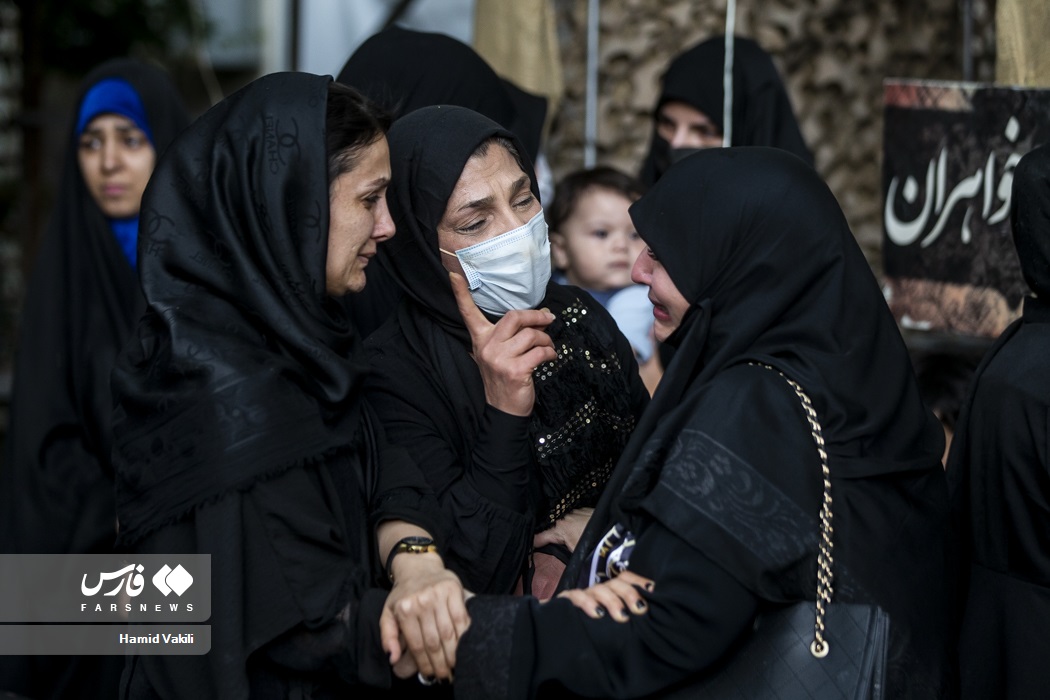 تصاویر: مراسم وداع با پیکر نادر طالب&zwnj; زاده