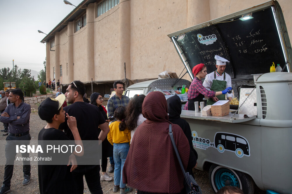 تصاویر: مراسم سنتی بیل گردانی در نیم ور محلات