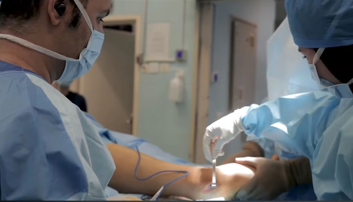 بهترین فوق تخصص مچ پا در تهران را بشناسید!