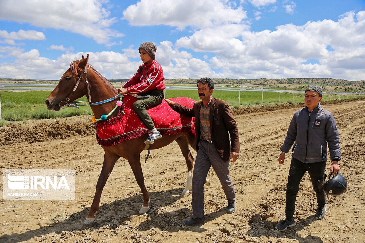 تصاویر: کورس بهاره راز و جرگلان