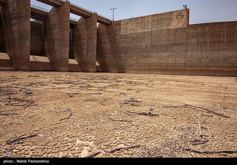 تصاویر: خشکسالی در حوضه رود کرخه