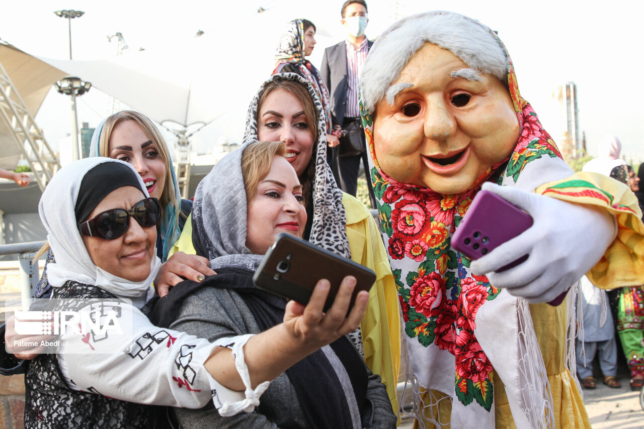 تصاویر: جشنواره گل و گلاب