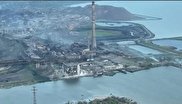 ویدیو / بارش آتش از آسمان روی کارخانه فولاد آزوفستال در ماریوپل