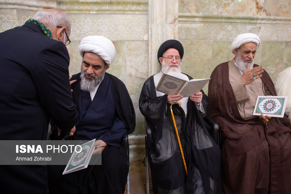 تصاویر: مراسم ختم آیت الله فاطمی نیا در مسجد اعظم قم