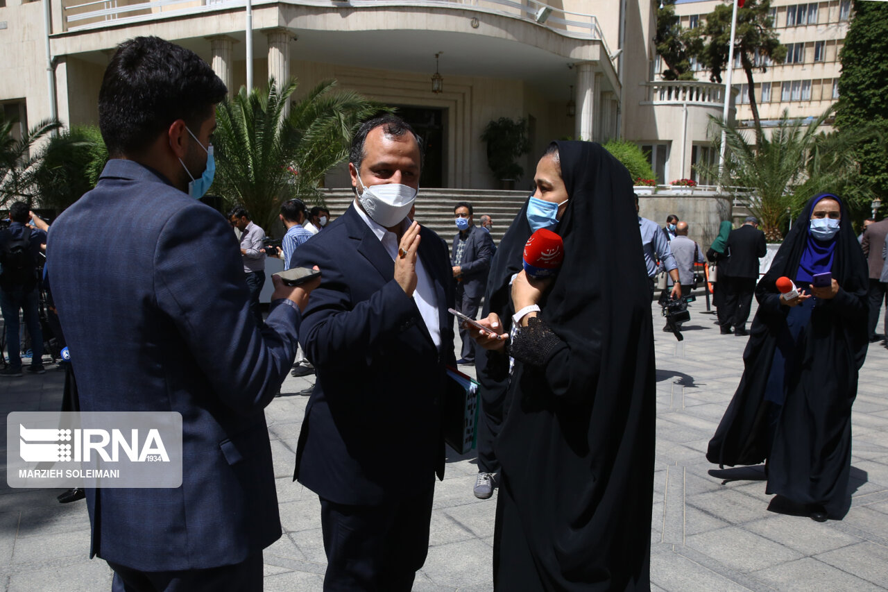 تصاویر: حضور اعضای هیأت دولت در جمع خبرنگاران