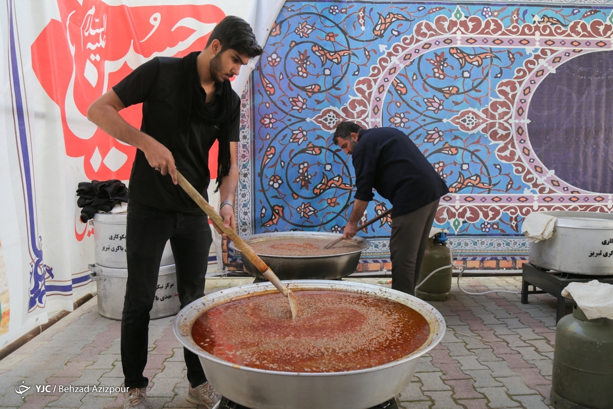 تصاویر: پخت ۷۲ دیگ غذای گرم - تبریز