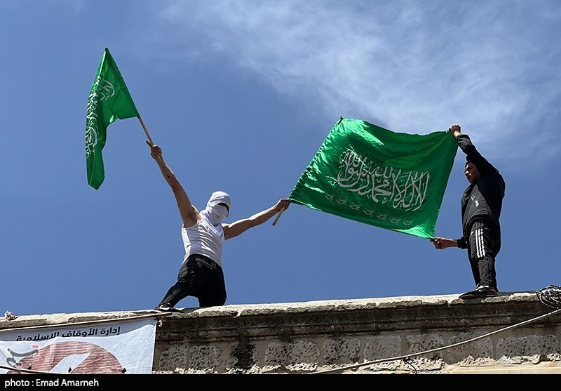 تصاویر: ادامه درگیری ها در مسجد الاقصی