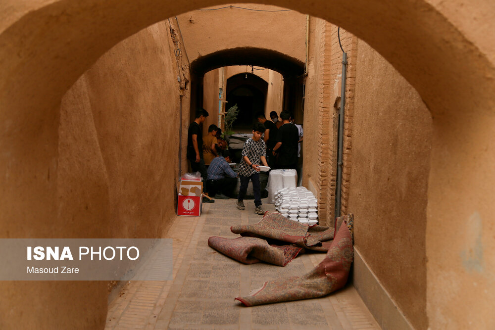 تصاویر: حوالی افطار &ndash; &laquo;محله گلچینان&raquo; یزد