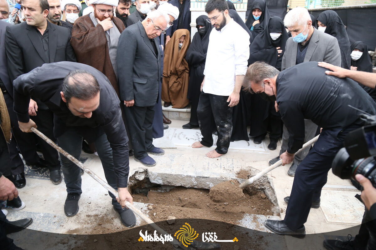 تصاویر: مراسم تشییع همسر  آیت الله جوادی آملی