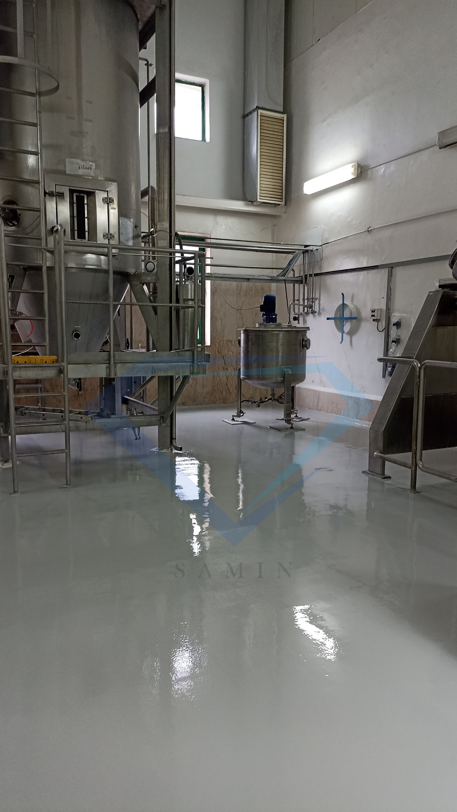 ثمین پلیمر ؛ شرکت ارائه &zwnj;دهنده کفپوش اپوکسی در سال 1401