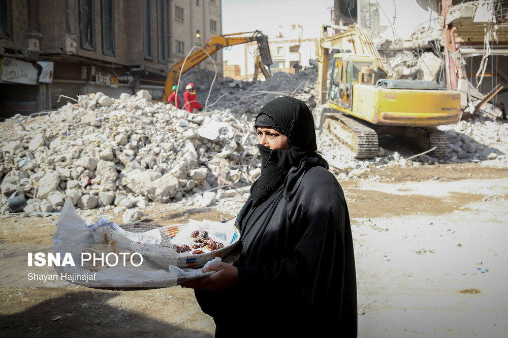 تصاویر: متروپل آبادان؛ هشتمین روز پس از حادثه