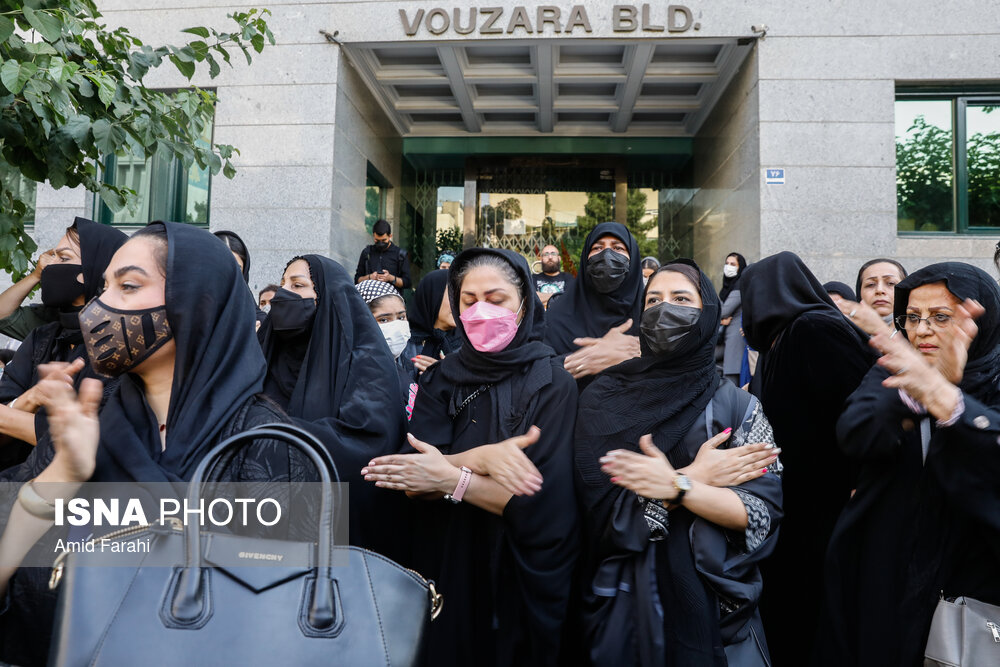 تصاویر: مراسم یادبود جانباختگان فاجعه متروپل آبادان در تهران