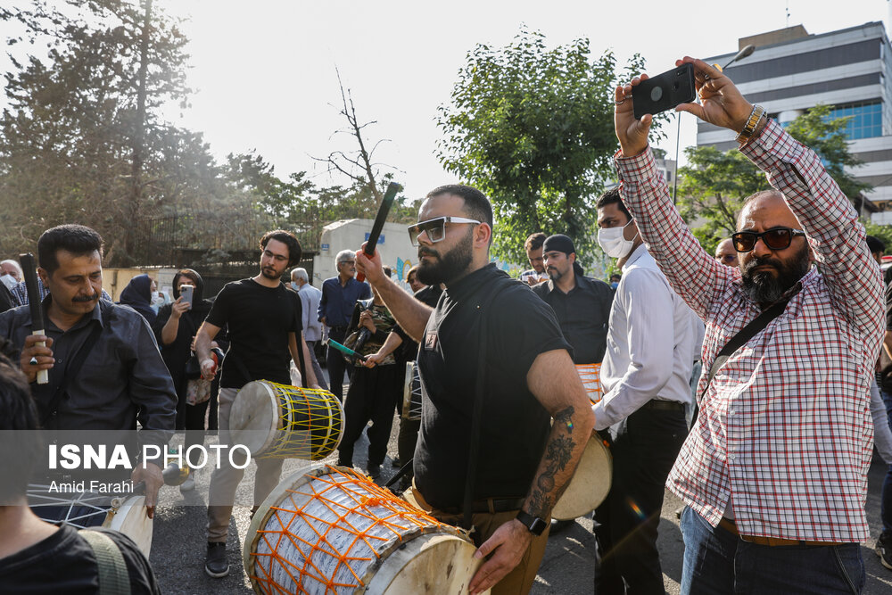 تصاویر: مراسم یادبود جانباختگان فاجعه متروپل آبادان در تهران