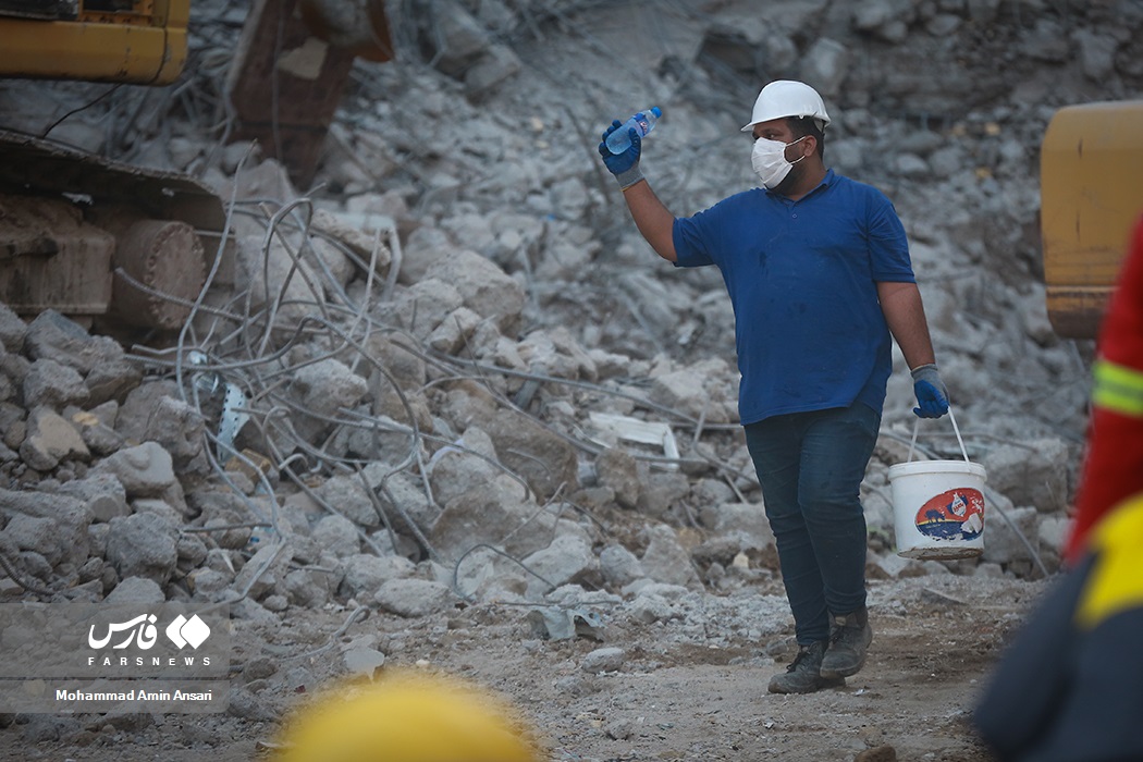 دهمین روز از عملیات آواربرداری &laquo;متروپل&raquo;