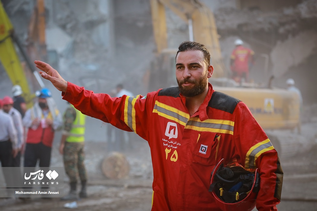 دهمین روز از عملیات آواربرداری &laquo;متروپل&raquo;