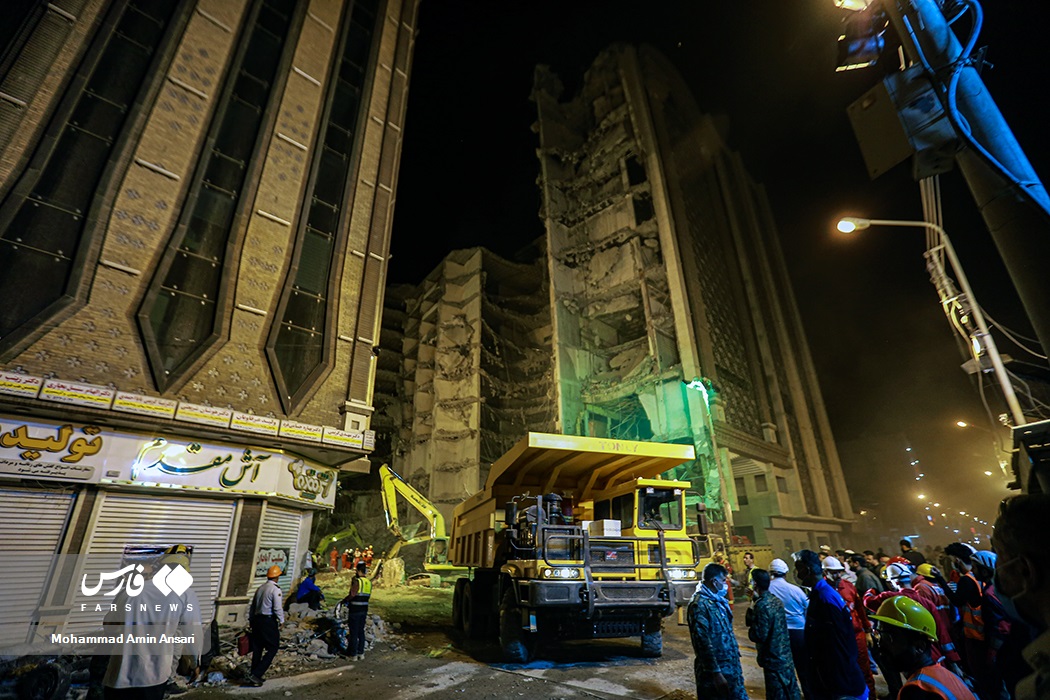 تصاویر: آواربرداری &laquo;لایه به لایه&raquo; در متروپُل