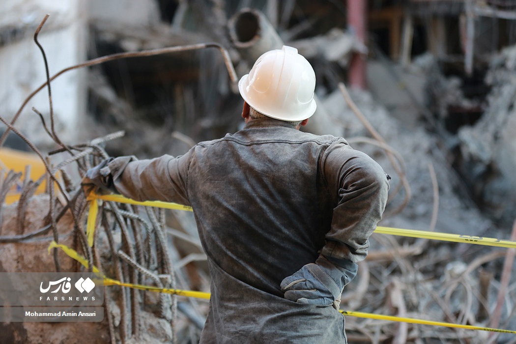 تصاویر: آواربرداری &laquo;لایه به لایه&raquo; در متروپُل