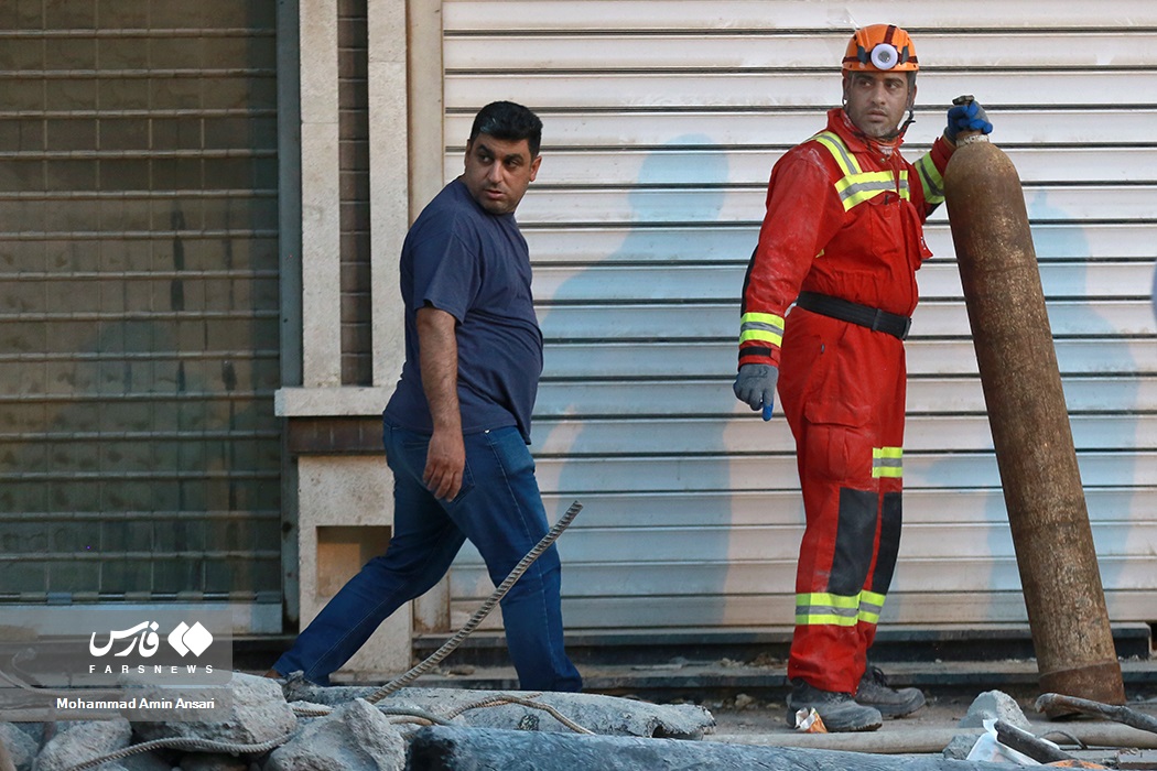 تصاویر: آواربرداری &laquo;لایه به لایه&raquo; در متروپُل