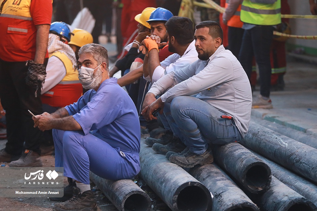 تصاویر: آواربرداری &laquo;لایه به لایه&raquo; در متروپُل
