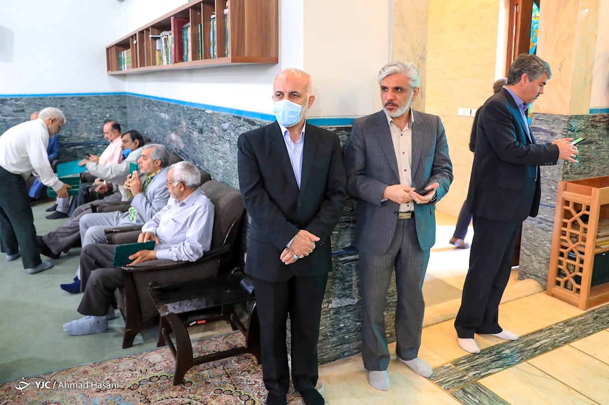 تصاویر: تشییع پیکر مهدی صباغی - مشهد