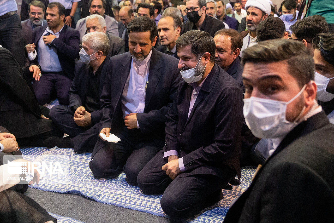تصاویر: وداع با پیکر حجت الاسلام دعایی