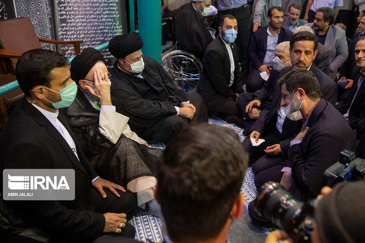 تصاویر: وداع با پیکر حجت الاسلام دعایی