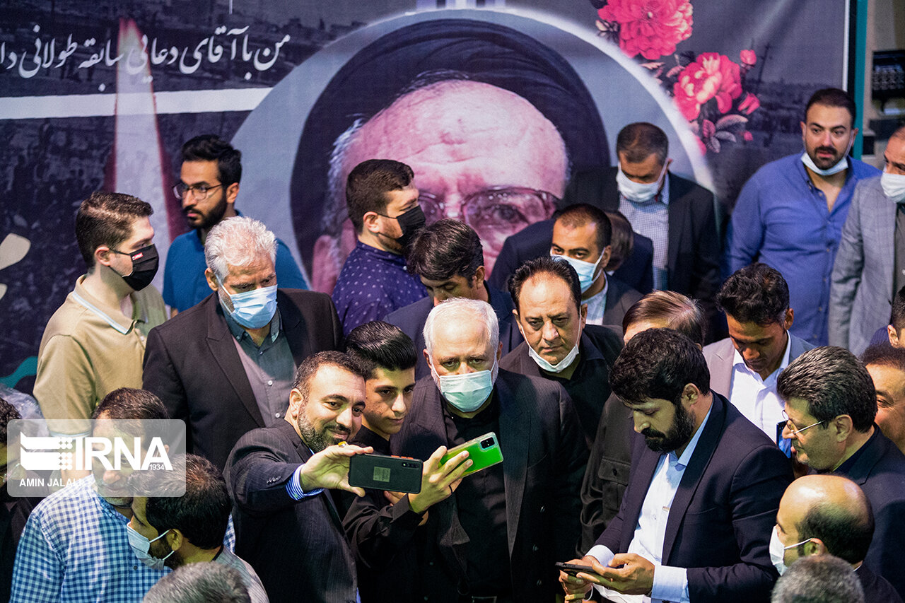 تصاویر: وداع با پیکر حجت الاسلام دعایی