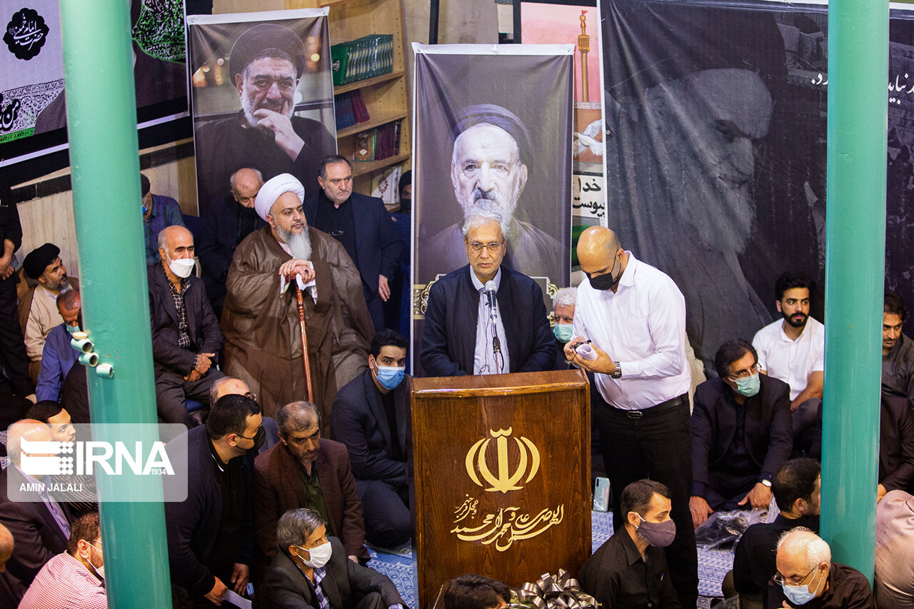 تصاویر: وداع با پیکر حجت الاسلام دعایی