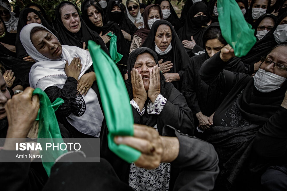 تصاویر: تشییع پیکر دو برادر جانباخته حادثه متروپل