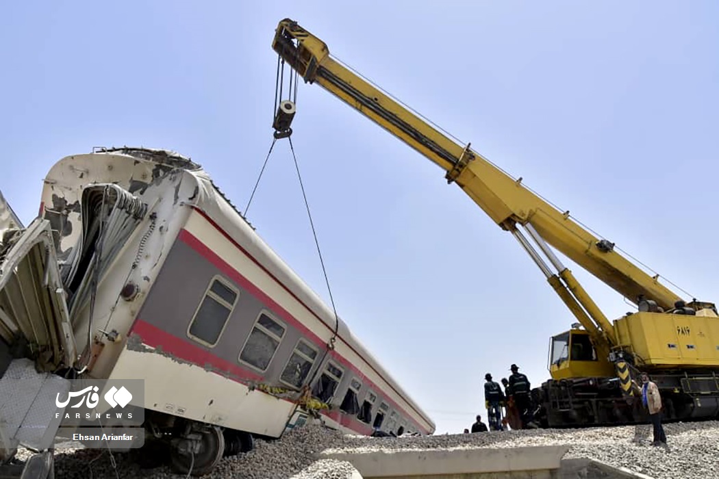 تصاویر: خروج قطار مسافربری مشهد به یزد از ریل