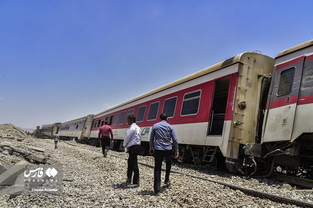 تصاویر: خروج قطار مسافربری مشهد به یزد از ریل
