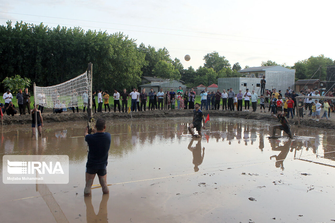 تصاویر: جشنواره ورزش&zwnj;های شالیزاری
