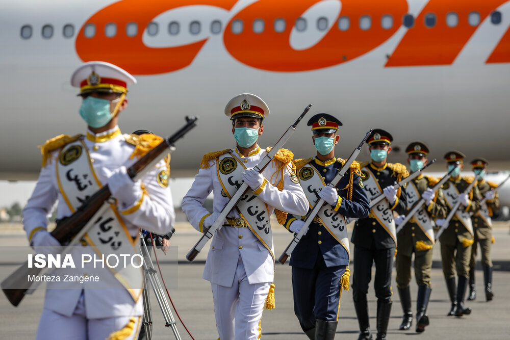 تصاویر: ورود رییس جمهور ونزوئلا به ایران