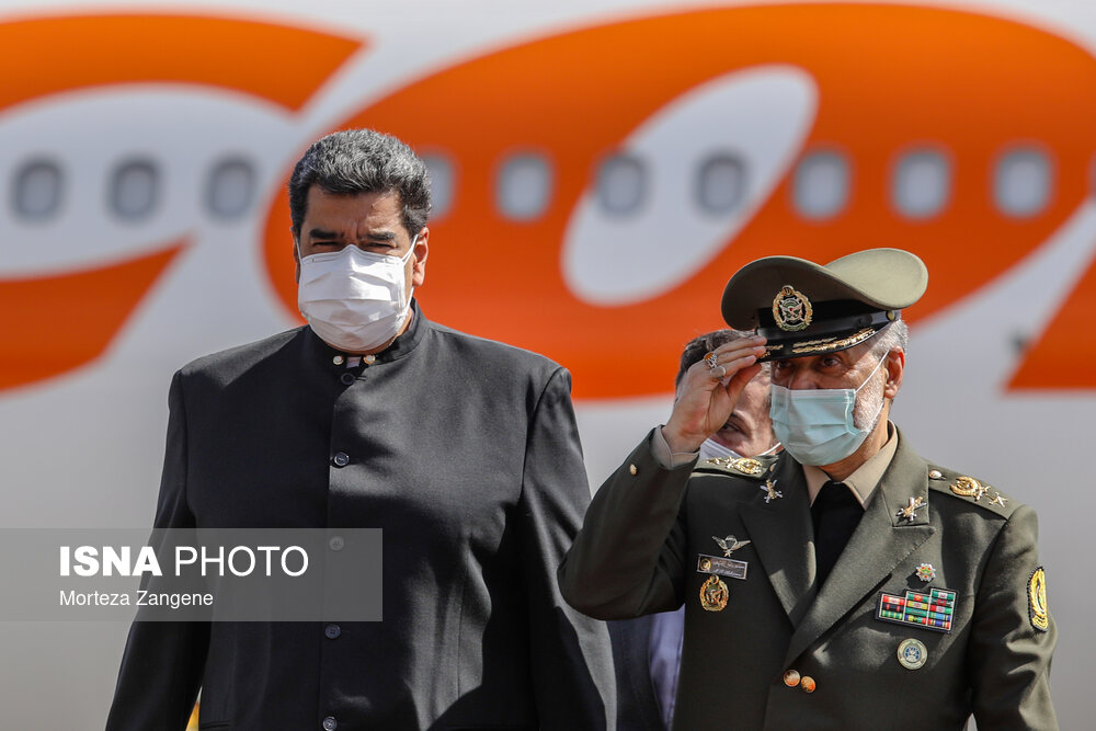 تصاویر: ورود رییس جمهور ونزوئلا به ایران