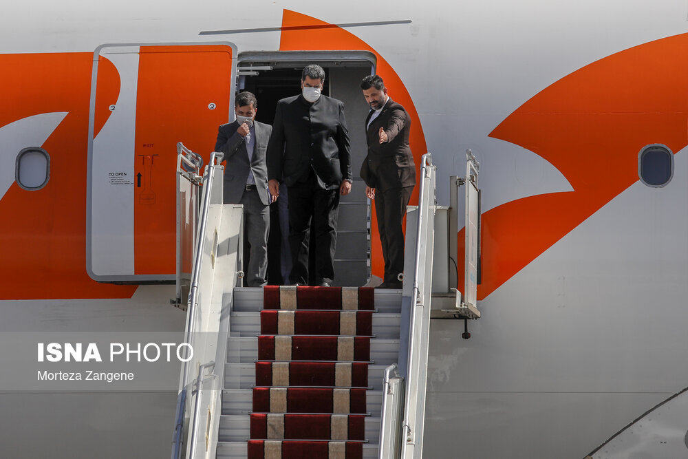 تصاویر: ورود رییس جمهور ونزوئلا به ایران