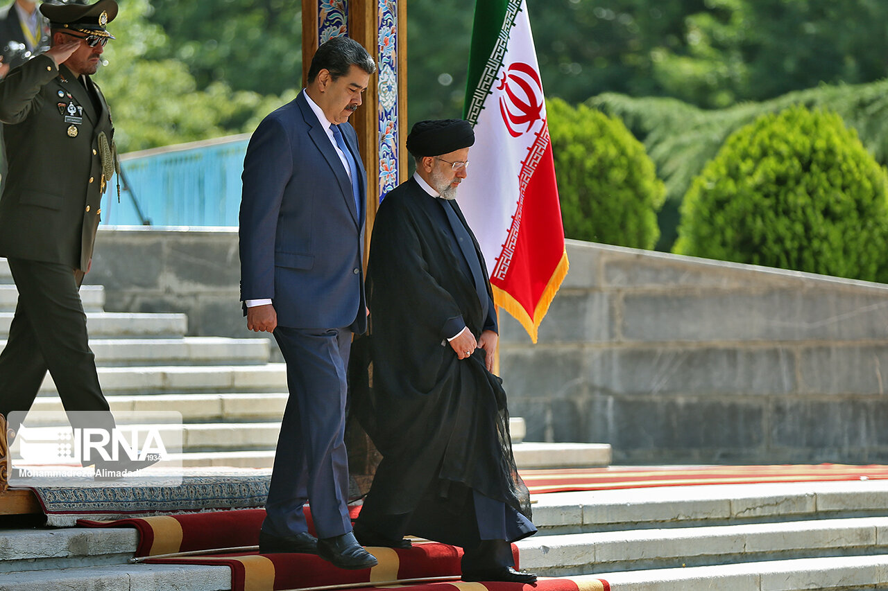 تصاویر: استقبال رسمی از رییس جمهور ونزوئلا