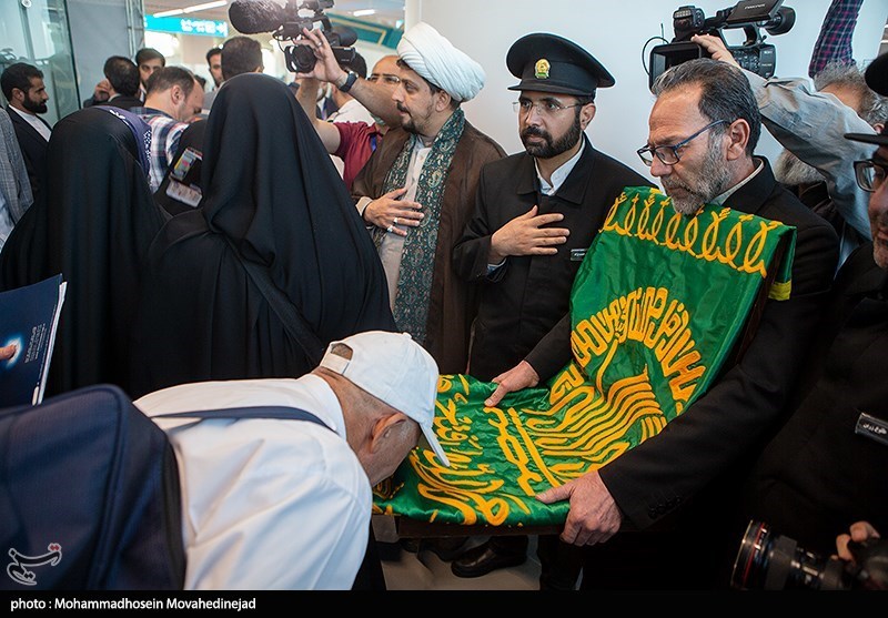 تصاویر: مراسم بدرقه اولین کاروان حجاج ایرانی