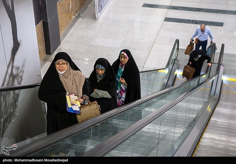 تصاویر: مراسم بدرقه اولین کاروان حجاج ایرانی
