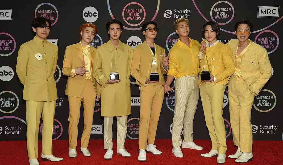 شوک به دنیای موسیقی جهان؛ گروه پاپ کُره‌ای بی‌تی‌اس مدتی از هم جدا می‌شوند