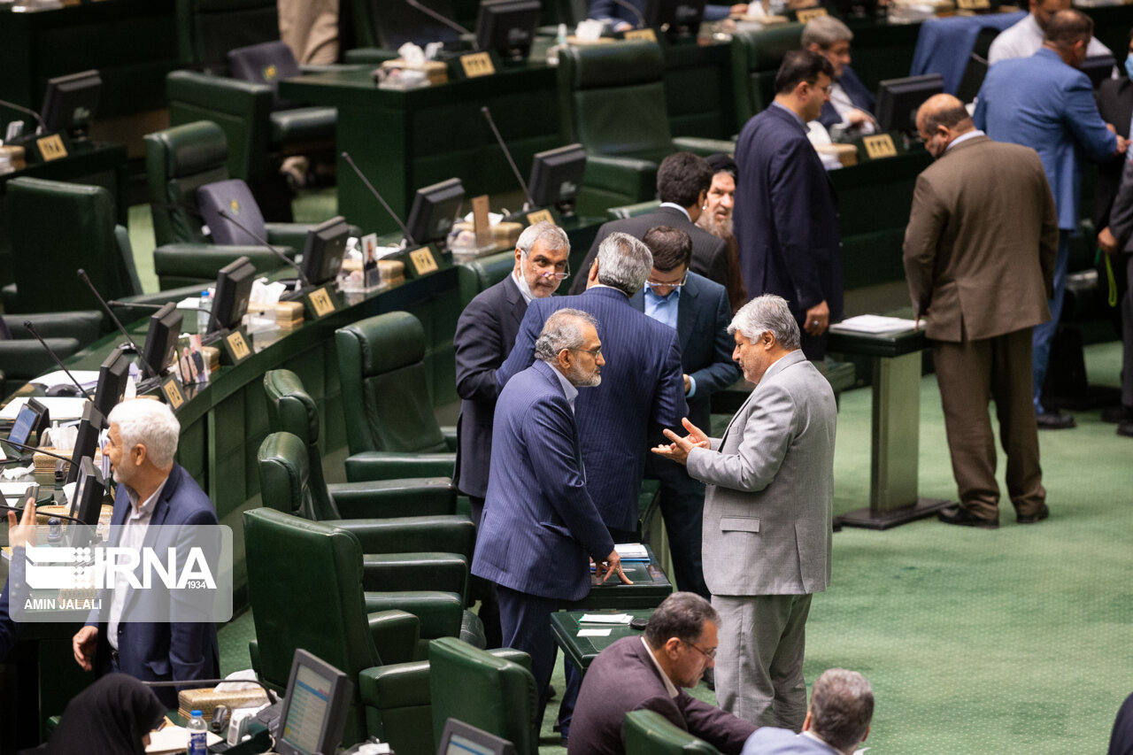 تصاویر: جلسه علنی مجلس شورای اسلامی ۲۹ خرداد ۱۴۰۱