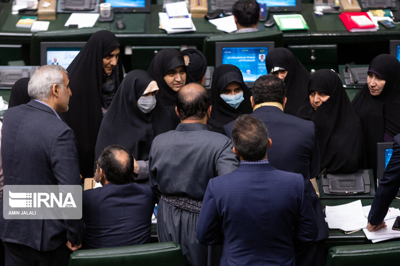 تصاویر: جلسه علنی مجلس شورای اسلامی ۲۹ خرداد ۱۴۰۱