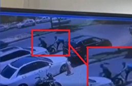 ویدیو / لحظه سرقت گردنبند مهدوی پیشکسوت پرسپولیس
