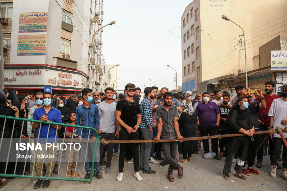 تصاویر: دومین روز آوار برداری ساختمان متروپل - آبادان