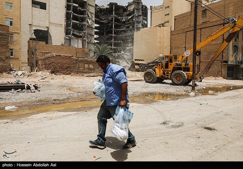 تصاویر: پنجمین روز آواربرداری ساختمان مترو پل
