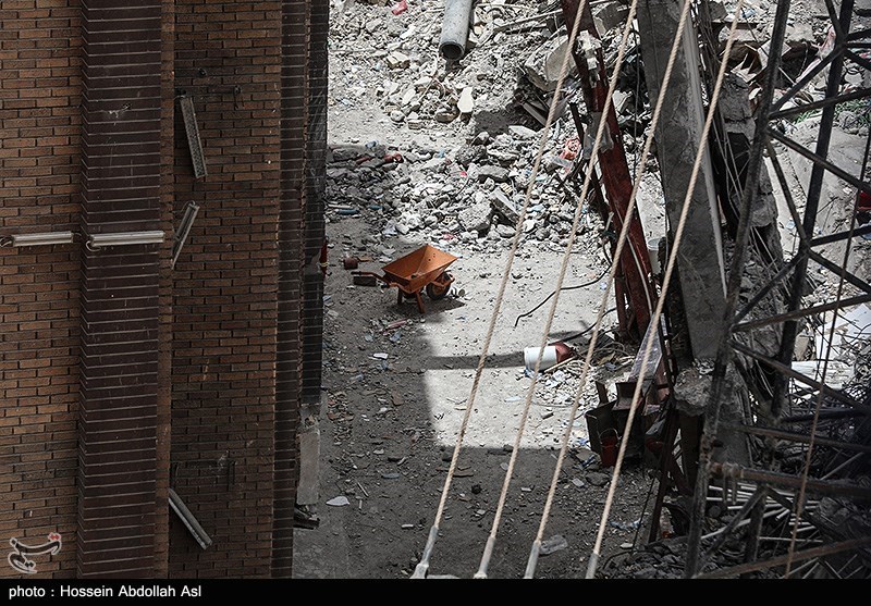 تصاویر: پنجمین روز آواربرداری ساختمان مترو پل