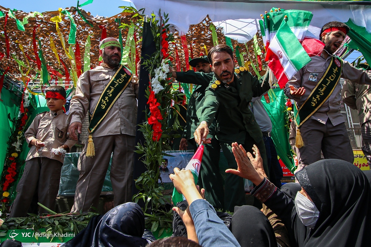 تصاویر: تشییع &laquo;احسان قدبیگی&raquo; شهید صنعت دفاعی - اراک