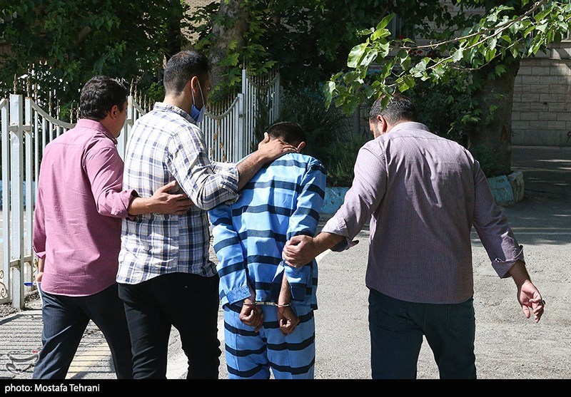 تصاویر: بازداشت عامل تیراندازی به پلیس در خیابان طالقانی