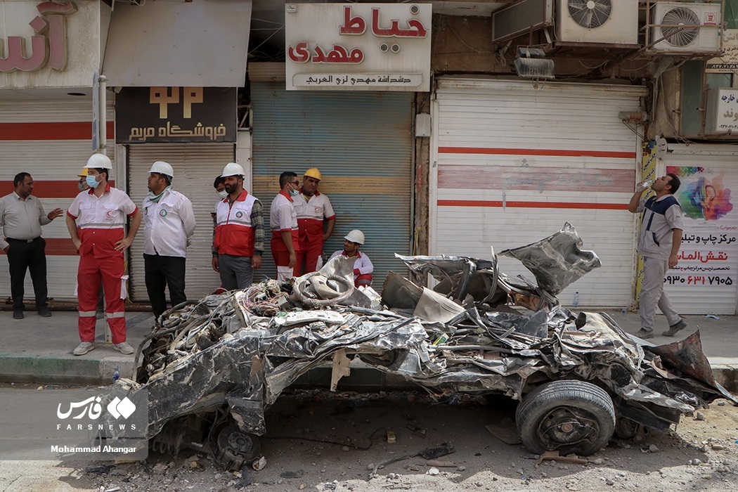 تصاویر: ۱۲۰ ساعت نفس&zwnj;گیر امدادگران &laquo;متروپُل&raquo;