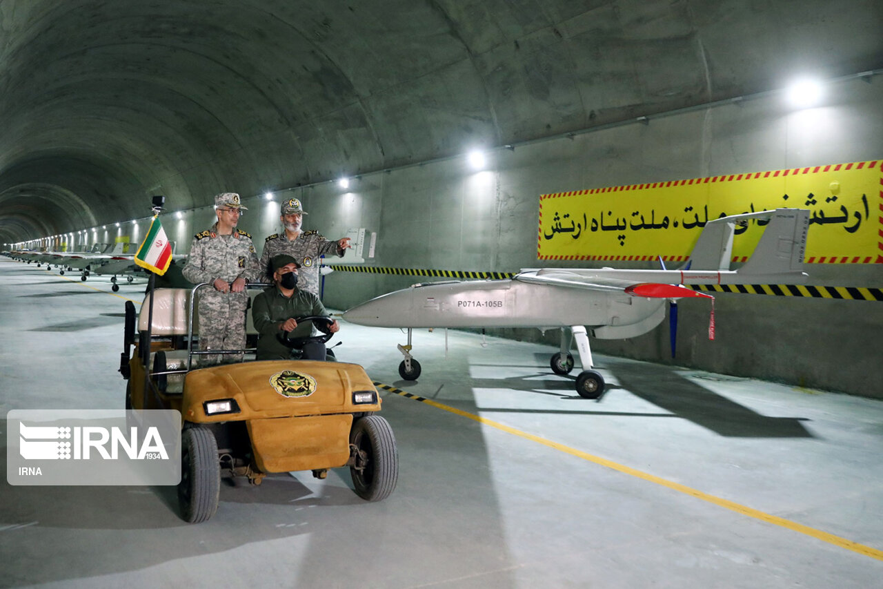 تصاویر: رونمایی از دستاورد‌های جدید پایگاه پهپادی ۳۱۳ ارتش