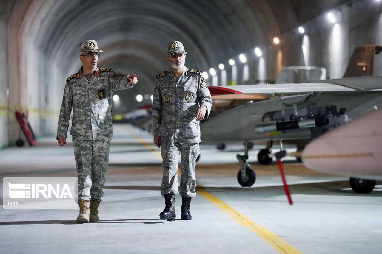 تصاویر: رونمایی از دستاورد‌های جدید پایگاه پهپادی ۳۱۳ ارتش